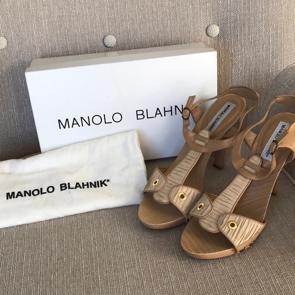Manolo Blahnik Shoes - Manolo Blahnik Terry Wooden Studded Heel Size 39
